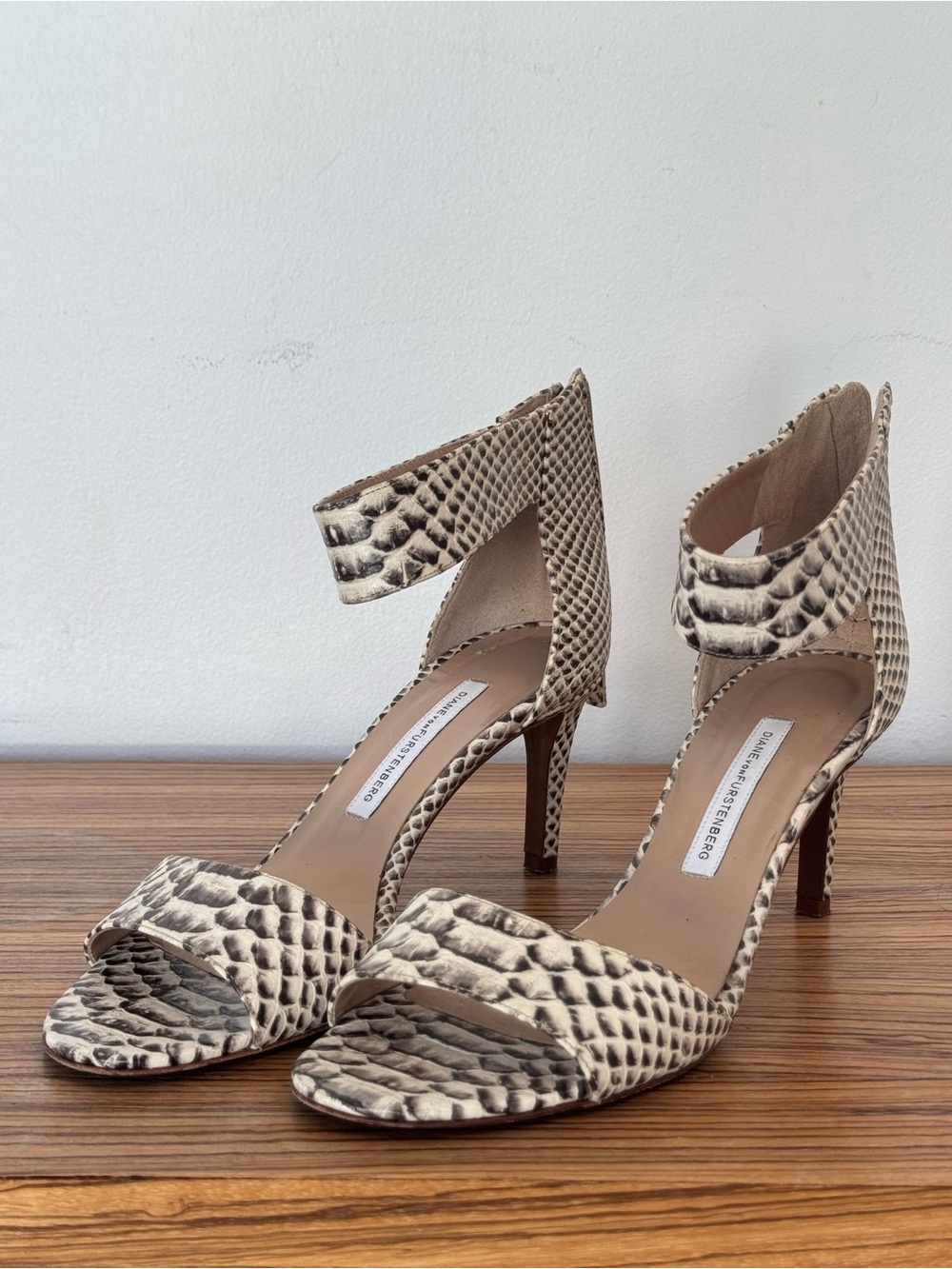 Diane Von Furstenberg Neutral Snake-Print Ankle Strap Heels size 8